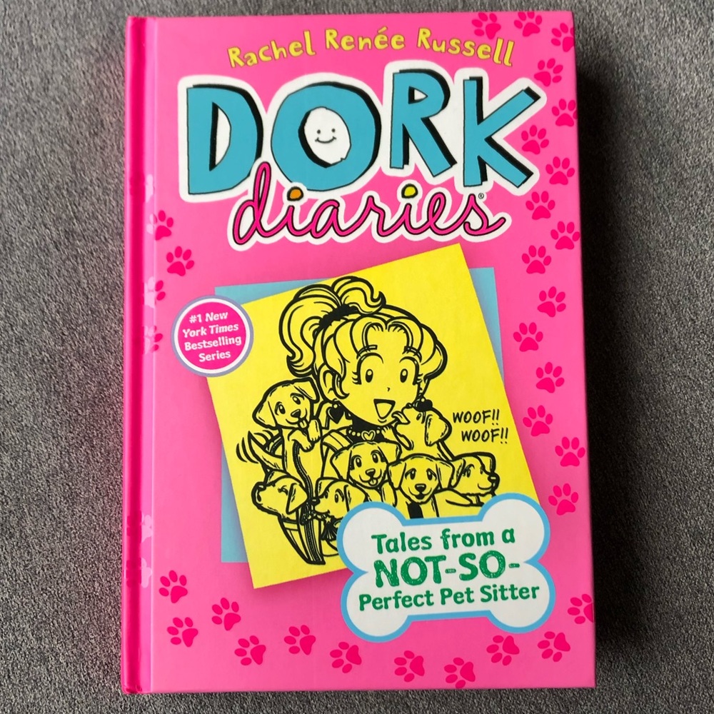 Dork Diaries #10 ~ Tales From a Not-So-Perfect Pet Sitter ~ Hardcover ~ New!